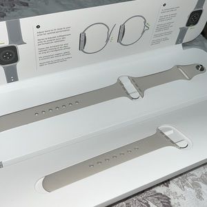 Apple watch sport band - 45 MM, Starlight